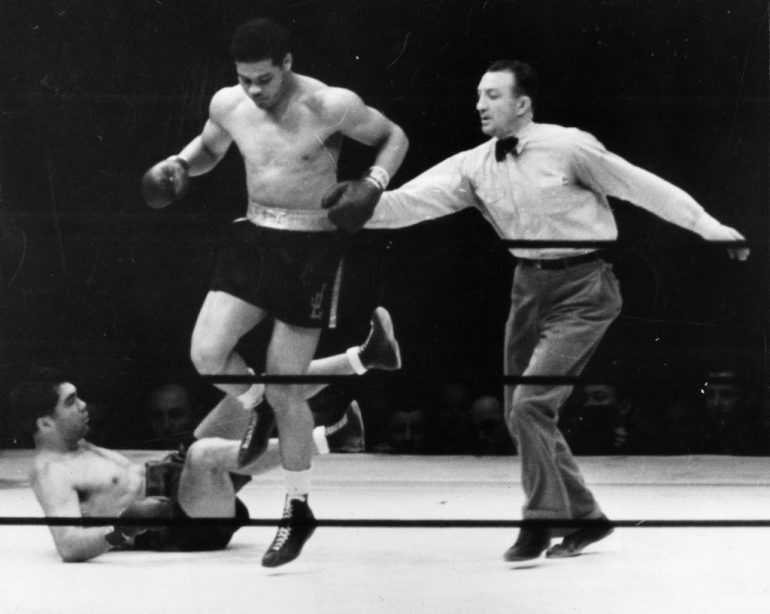 Joe Louis versus. Max Schmeling in classic 1936 boxing match
