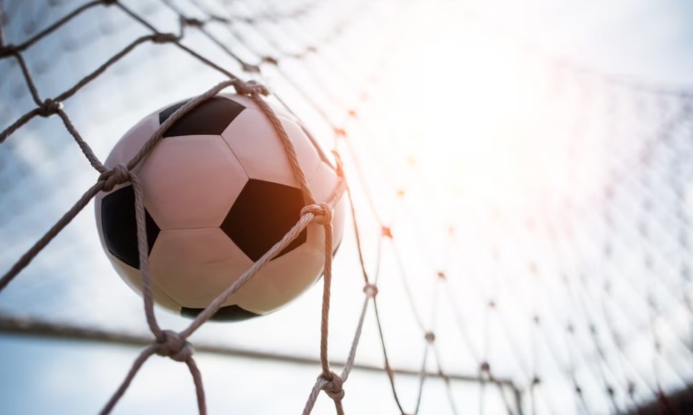 The 16-Year Pivot: I Watched Algorithms Eat the Soccer Betting World (2010–2026)